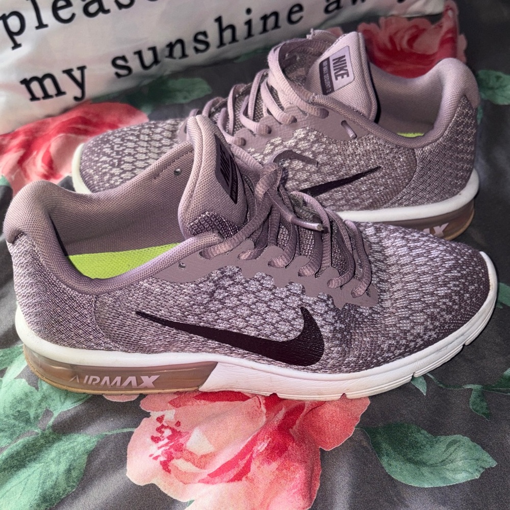 Nike Women's Air Max Sequent 2 Lavender Sneakers